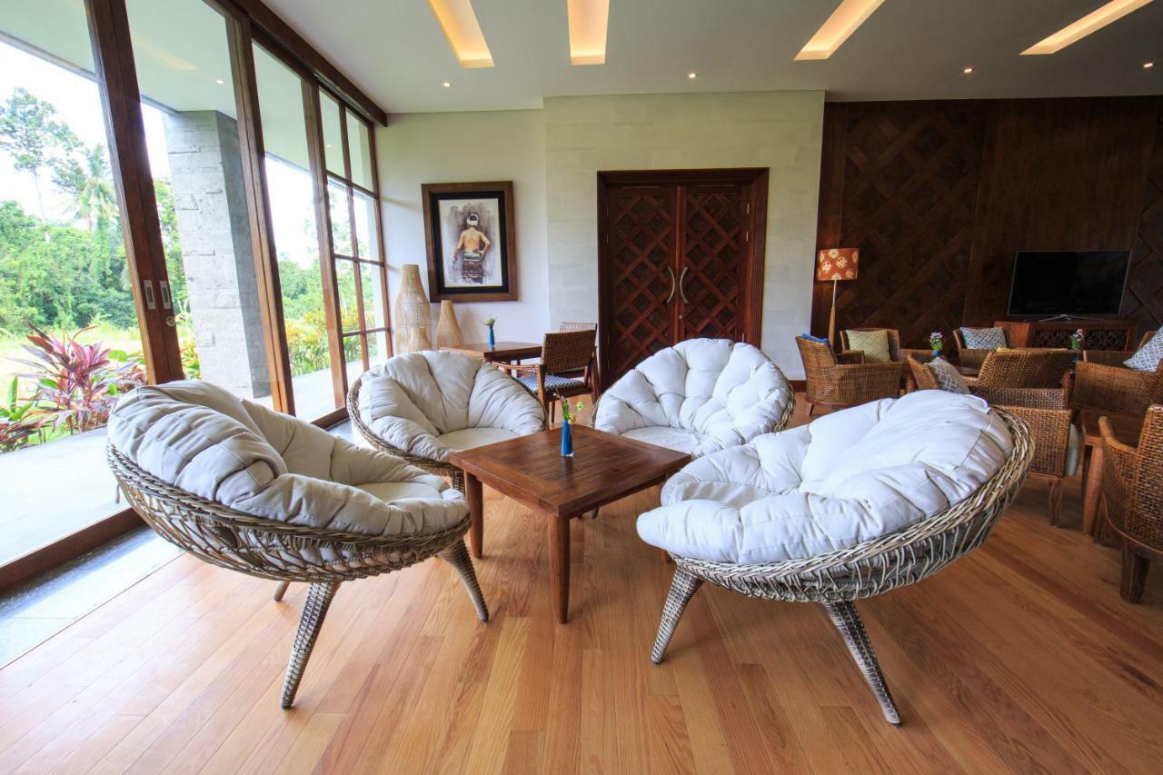 特拉帕拉纳比斯马酒店-Chse认证 乌布 外观 照片 The interior of the Presidential Suite at the Shangri-La Hotel, Manila